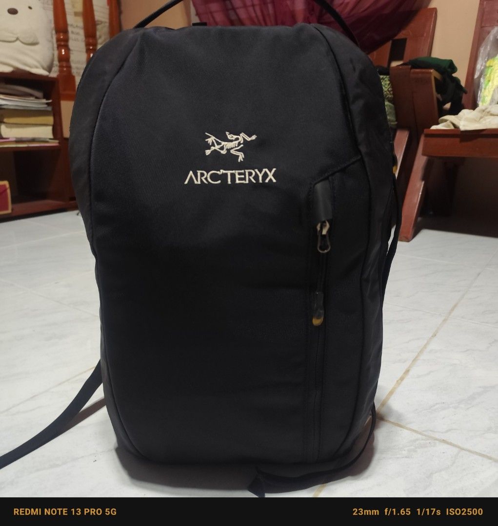 Arc'teryx Blade 15 Backpack (Category: Backpacks) located in Manila. Submitted by buyybustt (Listing ID 1439801951, Image 1). Description: - Arc'teryx Blade 15 backpack - Color: Black - Features Arc'teryx logo - Zippered front pocket - Button closure - Durable, textured material like new! like new! more details but can provide all in 10 pics so pm me.