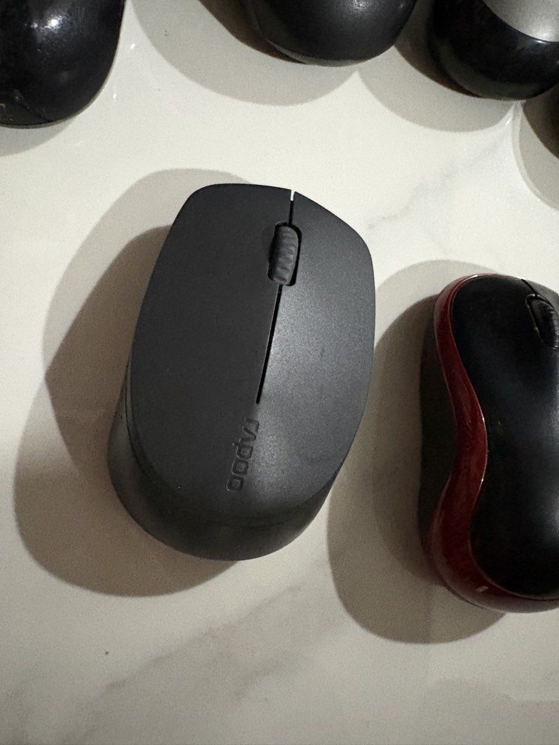 Assorted Wired and Wireless Computer Mice462915714271170561
