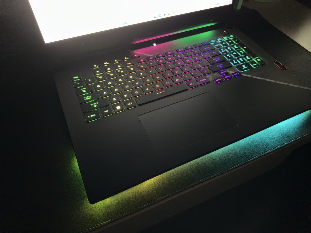 ASUS ROG Strix Gaming Laptop G733CW463378093945006083