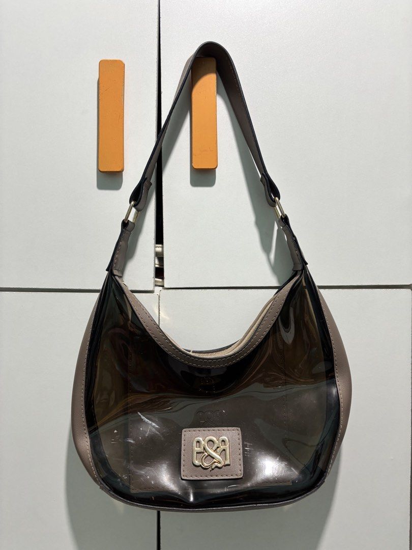 [AUTHENTIC 💯] Eve & Adam Luna Shoulder Bag (Category: Shoulder Bags) located in Manila. Submitted by codeofethixx (Listing ID 1439696307, Image 1). Description: PRICE IS FIXED ⭕️ NO HAGGLING AND NO TO SENSITIVE BUYER ❌ Pls check pics for condition po. This is a preloved bag, pls manage your expectations :)) Let’s not waste each other’s time po if hindi sure buyer Mode of Payment: Any - transfer to my GoTyme account I can ship same day immediatel