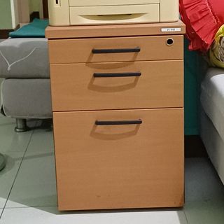 (Category: ) located in . Submitted by joggerislandfurniture (Listing ID 1439699873, Image 1). Description: .