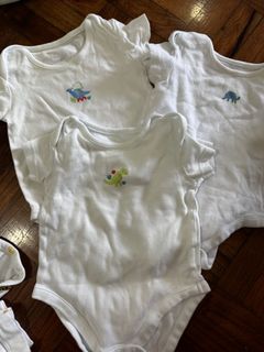 (Category: ) located in . Submitted by tinytita (Listing ID 1439623526, Image 1). Description: .