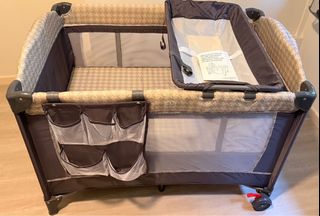 (Category: ) located in . Submitted by shopxshopxshop (Listing ID 1439644929, Image 1). Description: .
