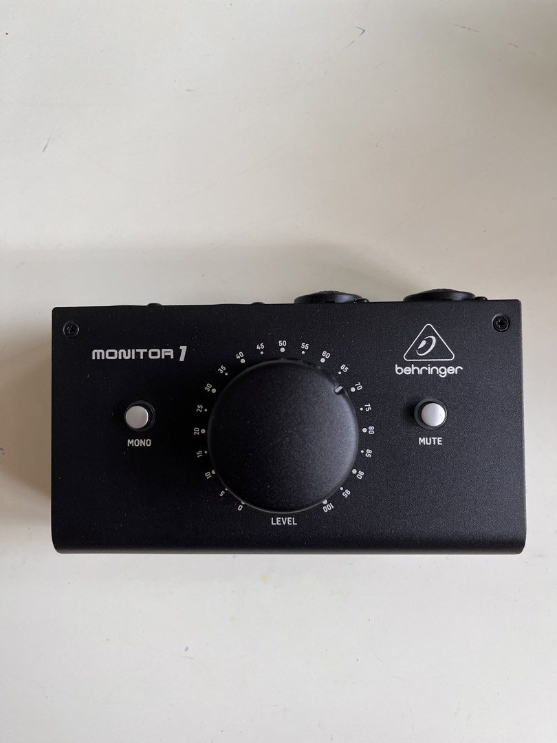 Behringer MONITOR1 Passive Controller462820744417126400