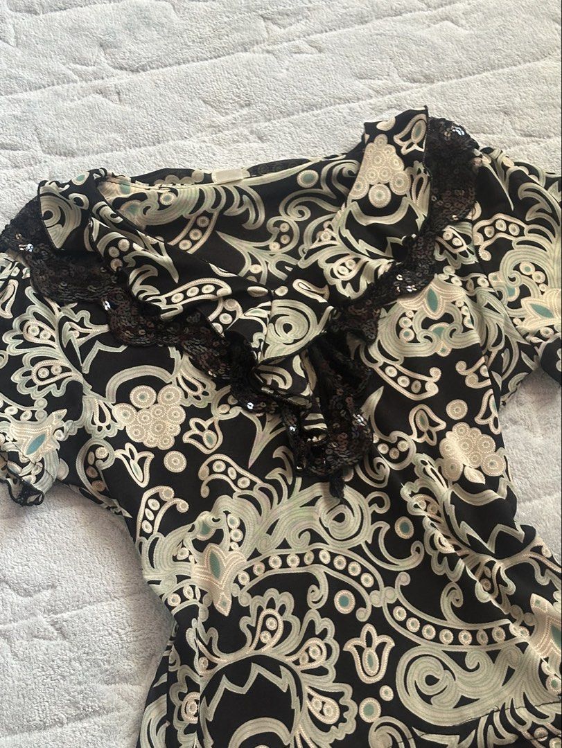 black esoteric style top | y2k | vintage (Category: Blouses) located in Binan City. Submitted by mysticbows (Listing ID 1439633996, Image 2). Description: best fit to medium!.