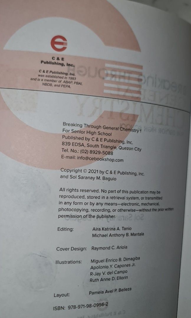Breaking through General Chemistry Book 1 and 2 (Category: Textbooks) located in Quezon City. Submitted by bt-enterprises (Listing ID 1439628225, Image 2). Description: 1 -2021 Edition Php 450 2-2023 Revised Edition 600 Good as New walang sulat.