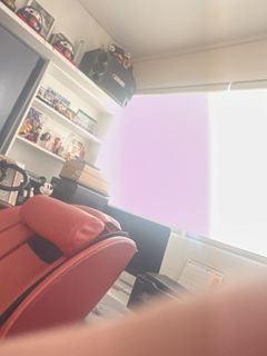 (Category: ) located in . Submitted by dyson_bestie (Listing ID 1439615653, Image 1). Description: .