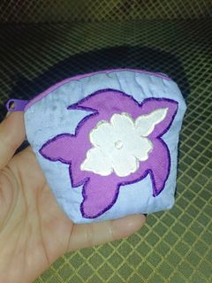 (Category: ) located in . Submitted by elevens_online_thrift_shop (Listing ID 1439675861, Image 1). Description: .