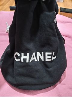 (Category: ) located in . Submitted by shoptokyothrift (Listing ID 1439763819, Image 1). Description: .