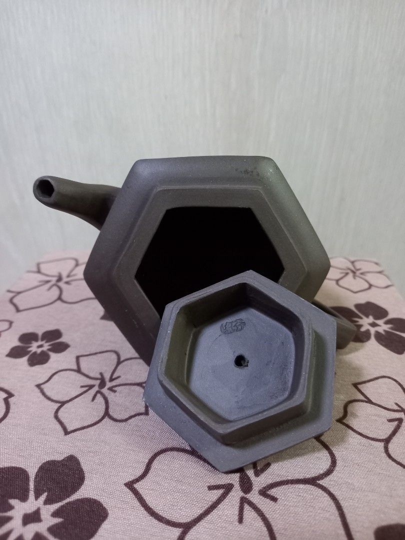 Chinese teapot463233518865623042