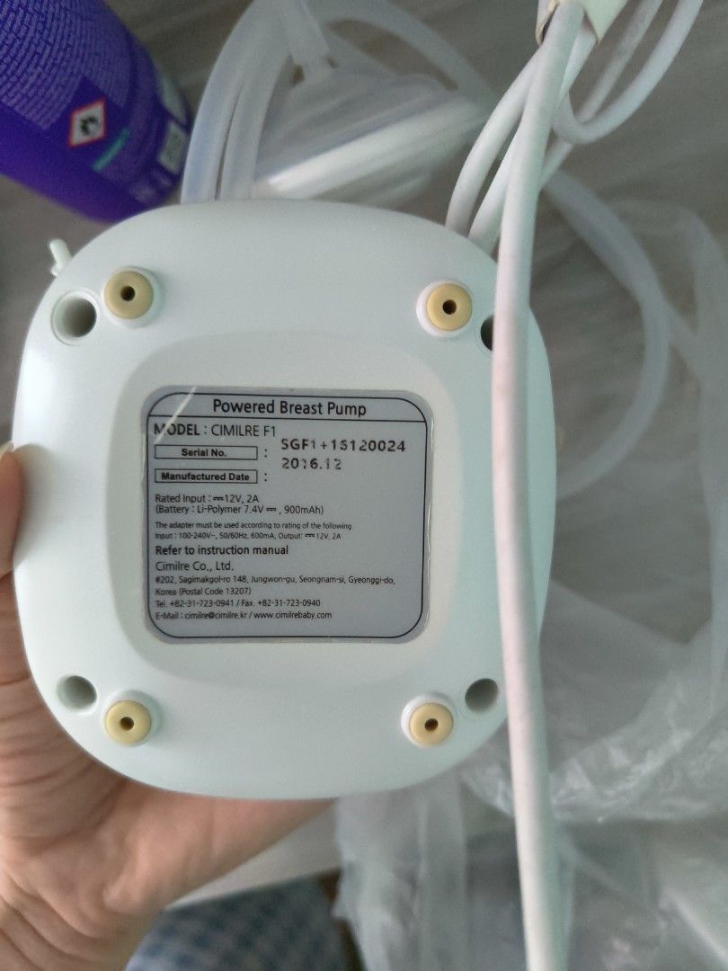 Cimilre Powered Breast Pump (Category: Breastfeeding & Bottle Feeding) located in Singapore. Submitted by chenchen.lee (Listing ID 1439708142, Image 2). Description: Cimilre breast pump motor & accessories for free. the spare parts accessories you can also buy online .