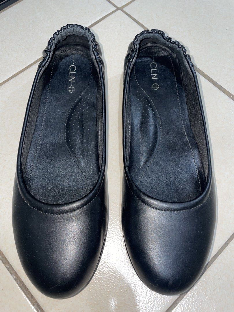 CLN Black Flats (Category: Flats & Sandals) located in Quezon City. Submitted by hopezam.374 (Listing ID 1439720124, Image 1). Description: - CLN black flats - Rounded toe design - Comfortable insole - Gathered elastic detail - CLN logo on insole - Perfect for everyday use.