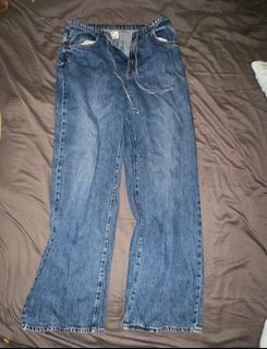 (Category: ) located in . Submitted by fashiooo (Listing ID 1439771371, Image 1). Description: .