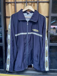 (Category: ) located in . Submitted by KMCREWSTORE (Listing ID 1439797530, Image 1). Description: .