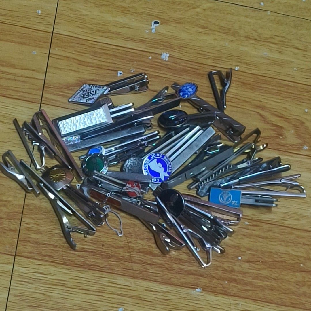 Tie clips Take All (Category: Sets & Coordinates) located in Manila. Submitted by du_1661 (Listing ID 1439669111, Image 2). Description: .