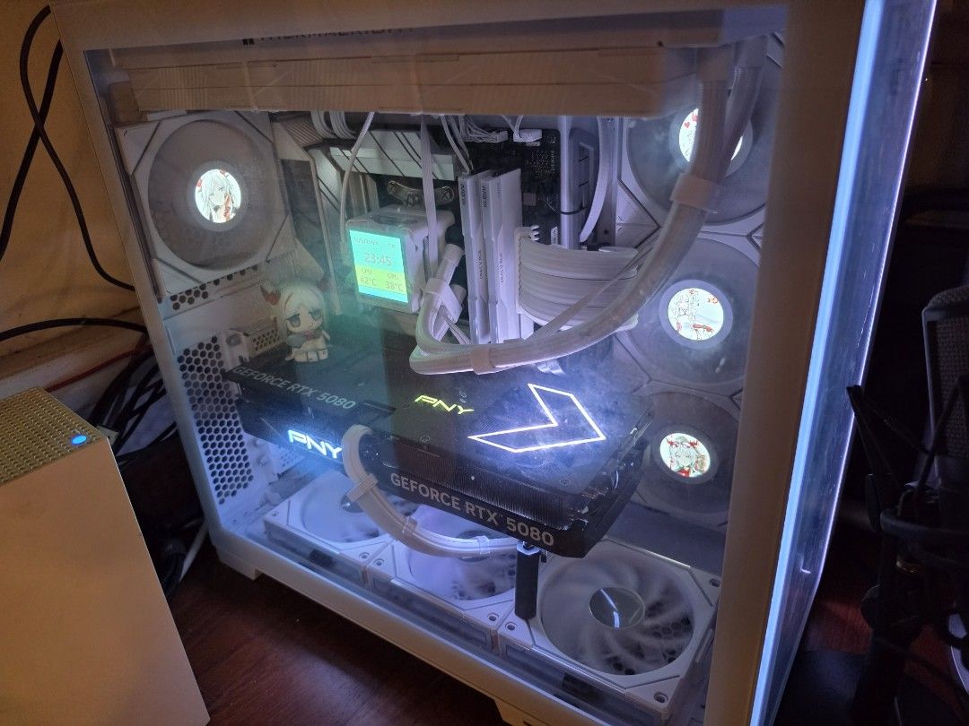Custom White Gaming PC - RTX 5080 9800X3D463274271981578240