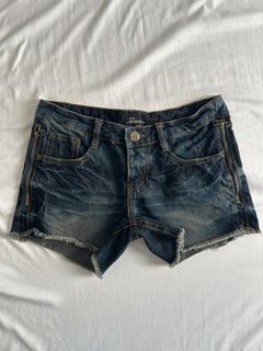 (Category: ) located in . Submitted by euxnca (Listing ID 1439702850, Image 1). Description: .