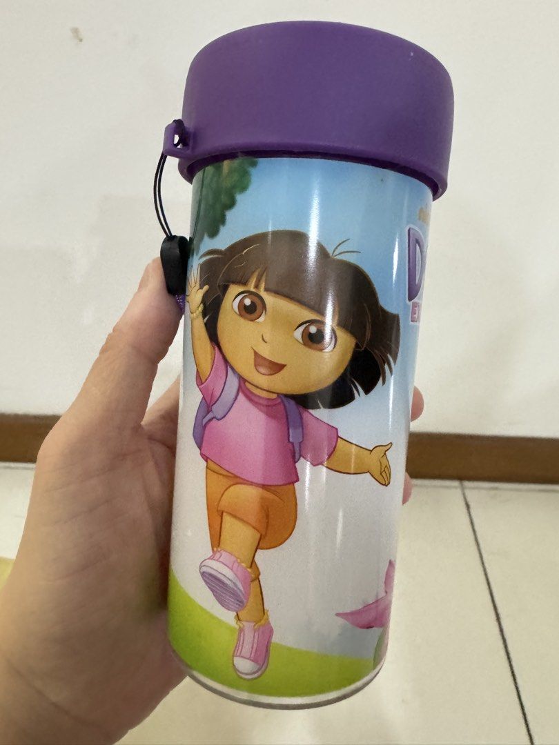 Dora the Explorer Water Bottle463005377281413120