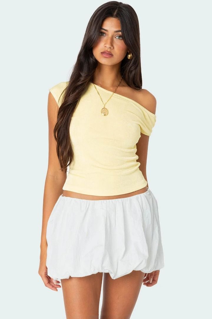 Edikted Pastel Yellow Asymmetric Top (Category: Sets or Coordinates) located in Bacolod City. Submitted by seraphimsangels (Listing ID 1439653932, Image 2). Description: - Edikted Asymmetric Top - Color: Yellow - Material: Polyester, Rayon, Spandex - New, With Tags https://edikted.co.uk/products/s17053_yellow.