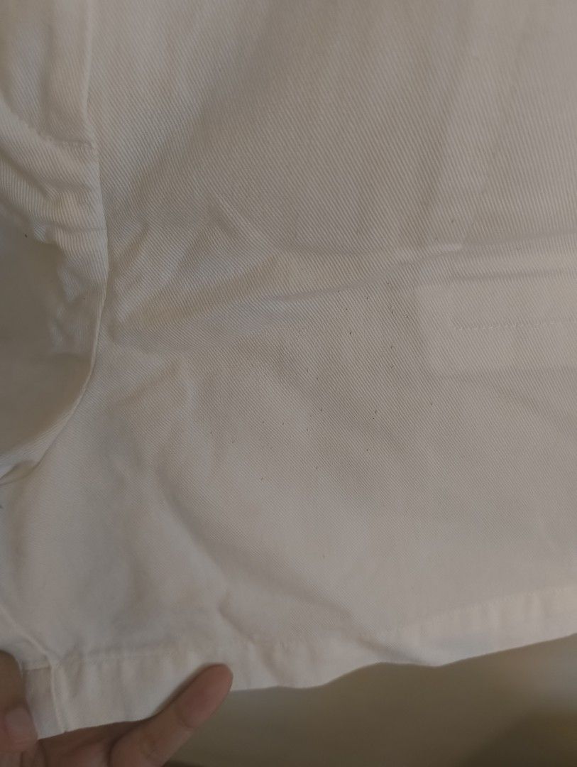 Esprit White Shorts (Category: Shorts) located in Quezon City. Submitted by afteruse (Listing ID 1439669312, Image 3). Description: Little dotted stains from decades in the closet 🫠 It is a bit see-through..