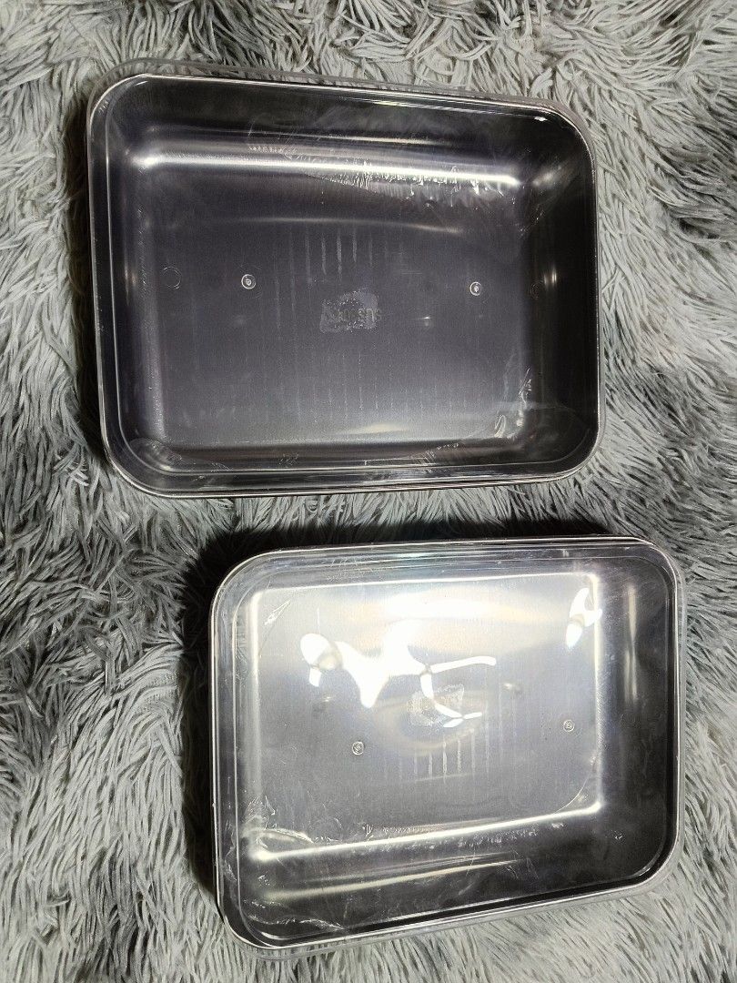 Food pan with cover 2pcs (Category: Food Organization & Storage) located in Manila. Submitted by lyfrancois14 (Listing ID 1439675318, Image 3). Description: .