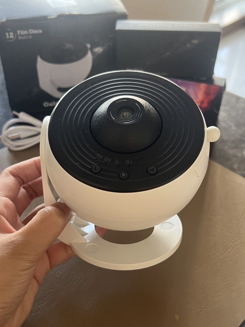 Galaxy projector (Category: Projectors) located in Manila. Submitted by aprilis25 (Listing ID 1439699695, Image 3). Description: Used twice Bought this year .