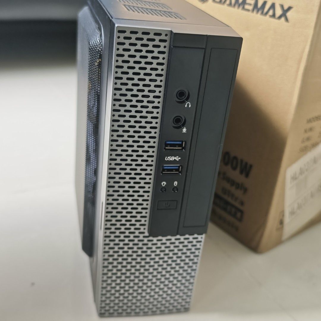 GameMax Mini-ITX PC Case with 200W PSU462812744412057601