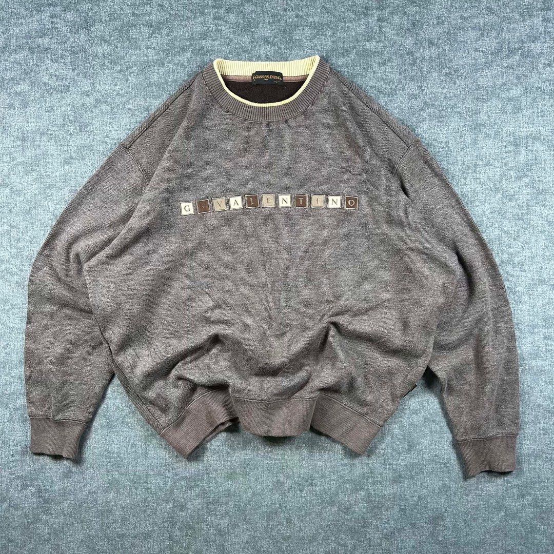 Gianni Valentino Box Logo Sweatshirt (Category: Coats, Jackets and Outerwear) located in Manila. Submitted by emvishop (Listing ID 1439707806, Image 1). Description: Gianni Valentino Box Logo Sweatshirt Price: PHP 3000 Size: Large Dimension: 24.5 x 25 Condition: Good Condition Store SKU: IHM0153 Please don’t hesitate to message us for inquiries or assistance with your transaction. (take note that the color may appear different due to lighting con
