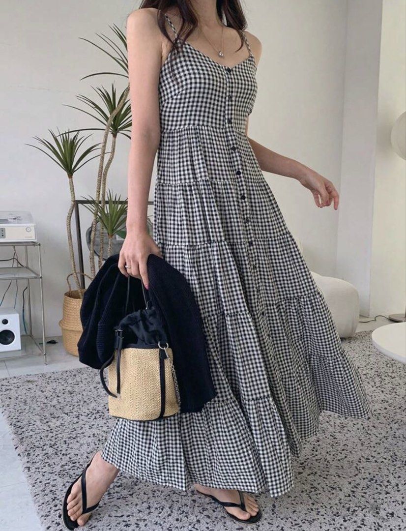Gingham black and white long dress (Category: Dresses) located in Cebu City. Submitted by declutter.ss (Listing ID 1439699067, Image 2). Description: Used twice only Fits up to medium size.