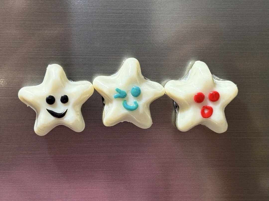 Glow-in-the-dark Star Magnets (Category: Character Goods) located in Paranaque City. Submitted by cosmicwater_46e5b2 (Listing ID 1439742304, Image 2). Description: - Adorable star-shaped magnets - Glow in the dark! - Each star has a unique, smiling face - Available in various colors and expressions - Great for decorating your fridge or any magnetic surface - Small and cute! HANDMADE #giveaway #giveaway #partygiveaways #refmagnet #partyfavor.