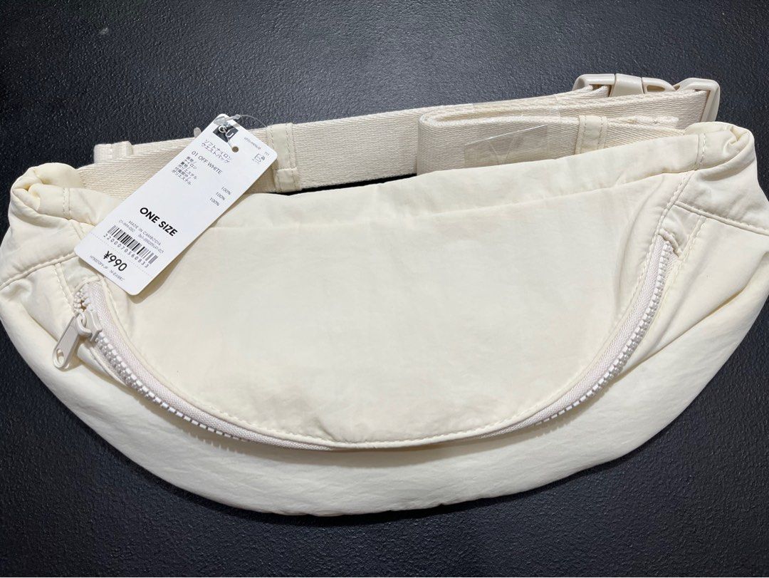 GU by Uniqlo Belt Bag (Category: Cross-body Bags) located in Pasig City. Submitted by rsrvessentials (Listing ID 1439696993, Image 1). Description: ‼️ 1 pc left.