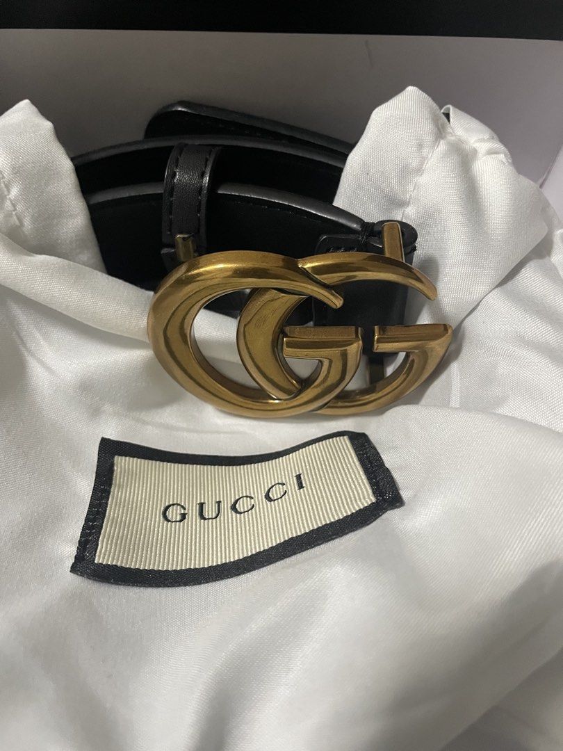 Gucci GG Buckle Belt (Category: Luxury Accessories) located in Taguig. Submitted by ariaroscente (Listing ID 1439782099, Image 2). Description: Gucci GG Buckle Belt Worn once. Comes with dust bag and box. Selling because I don’t use it at all. Was a gift, so not sure about authenticity. Measurement: 37 inches length when laid flat. 1.5 inches wide..