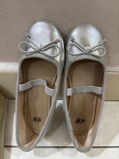 (Category: ) located in . Submitted by meimei_07 (Listing ID 1439706366, Image 1). Description: .