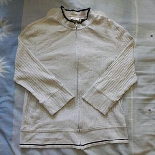 (Category: ) located in . Submitted by yourdailytrends (Listing ID 1439686530, Image 1). Description: .