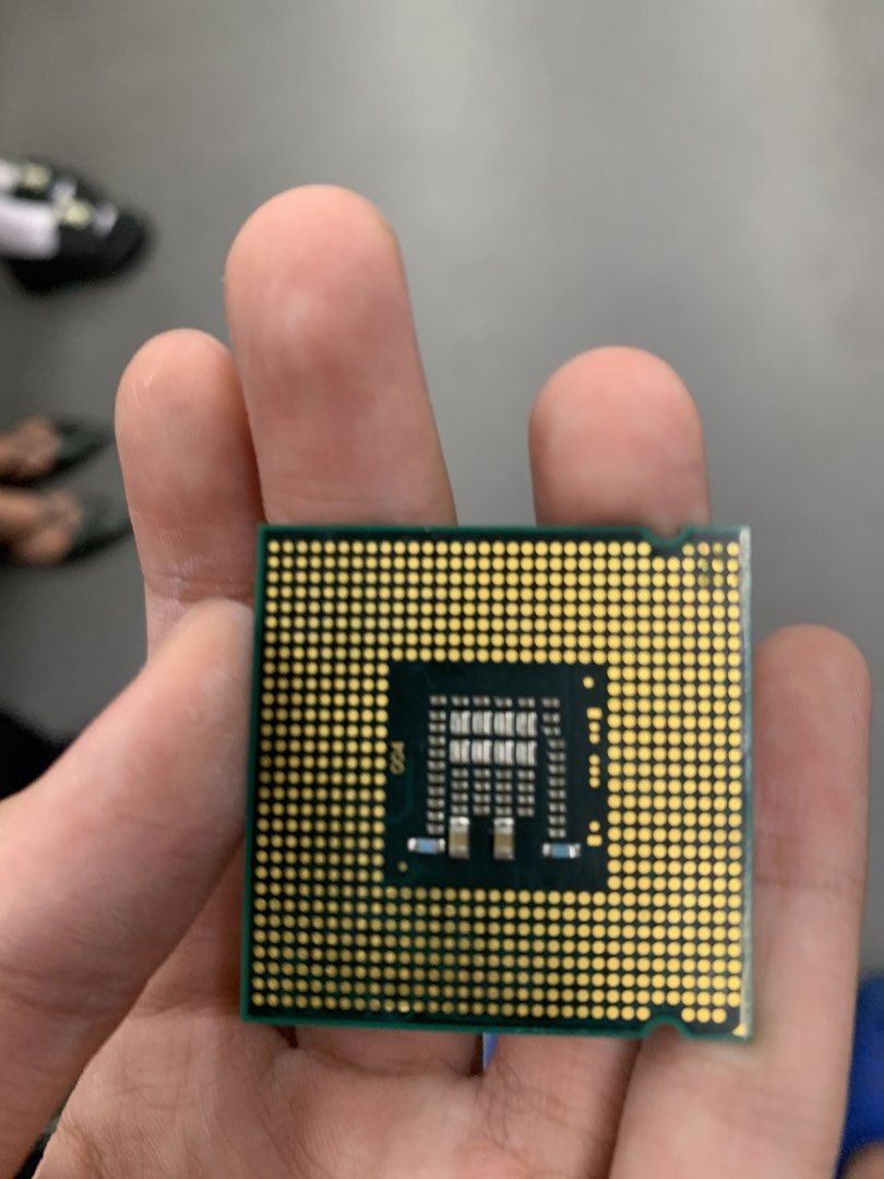 Intel Pentium E5800 CPU463054212757596161