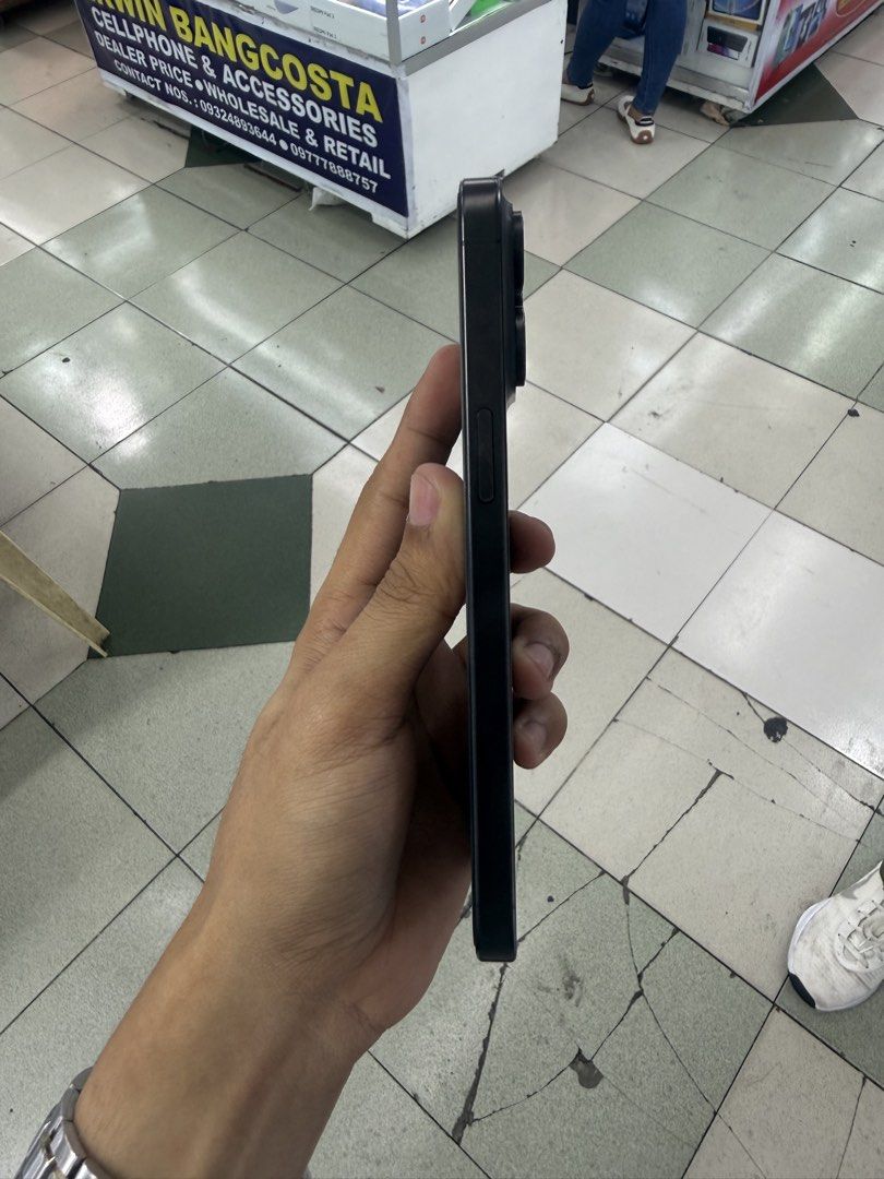 iPhone 15 Pro Max 1TB 98% batt, openline (Category: iPhone 15 Series) located in Manila. Submitted by carimgadgets (Listing ID 1439755779, Image 3). Description: 📍Location: Greenhills xc 12 stall 🚚Open for delivery | cod + sf first come, first serve 🤗.