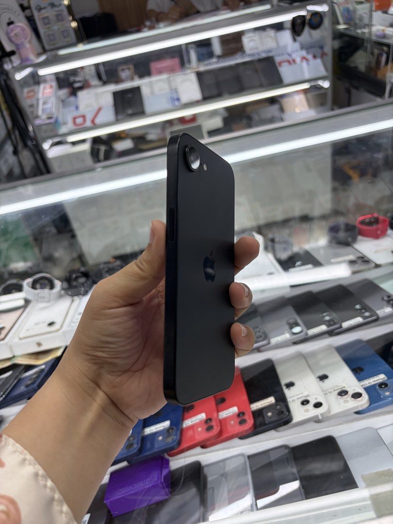 Iphone 16e 128gb FU NTC 95% batt no issue (Category: iPhone 16 Series) located in San Juan City. Submitted by keannagadgetph (Listing ID 1439674000, Image 2). Description: Available Units for today's POST! Ipad Air 5 / 256gb / NTC Variant / Wifi / Box - any colors available (price may vary) - good condition - 95% Makinis - Good battery - NTC Variant - No Repair ~ Accepting SWAP / TRADE IN / INSTALLMENT / BINTA UNIT ~ CASH ON DELIVERY METRO MANILA