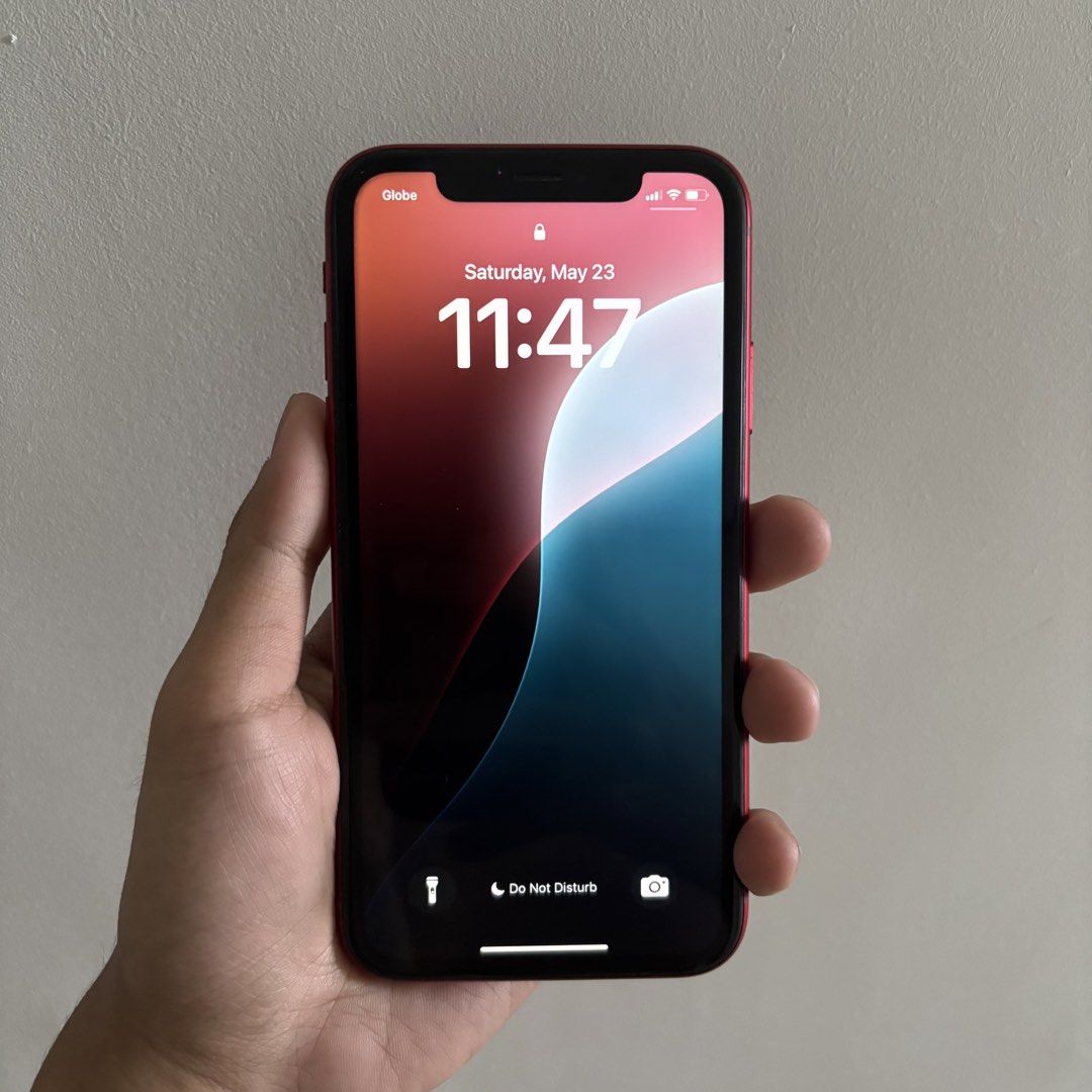 iPhone XR 64GB (Category: iPhone X Series) located in Quezon City. Submitted by falgo (Listing ID 1439609626, Image 1). Description: ALL WORKING NO ISSUE 75% BATTERY HEALTH.