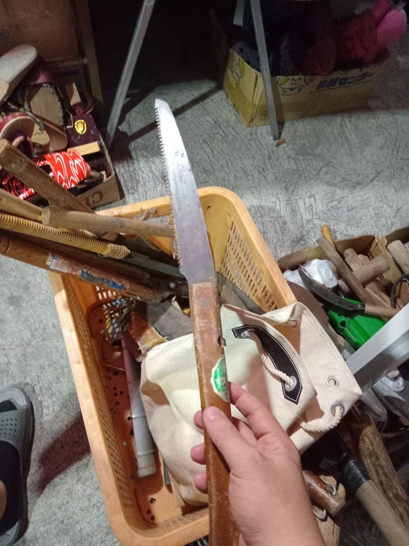 Japan folding saw (Category: Construction Tools & Equipment) located in Taguig. Submitted by nippon.toki (Listing ID 1439804994, Image 2). Description: Please read! For sure buyer only! NO COD/COP No reservation The items will be sold to the first payer w/o prior notice. Verbal reservations are not acceptable. Note: All items are vintage. Please manage your expectations accordingly. G cash payment. Shipping via Lalamove Metro Manila. For province