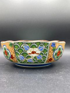 (Category: ) located in . Submitted by chin_japansurplus (Listing ID 1439777603, Image 1). Description: .