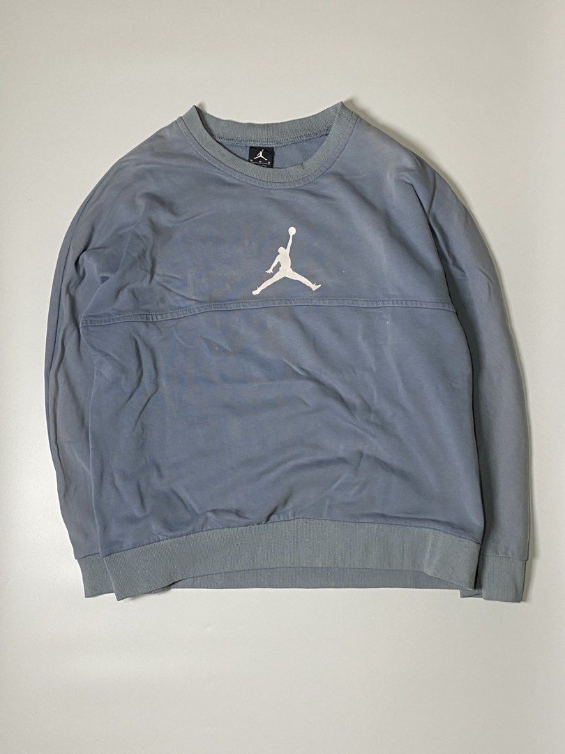 Jordan - blue sweater jump man logo (Category: Coats, Jackets and Outerwear) located in Manila. Submitted by finofindthisart (Listing ID 1439790258, Image 2). Description: Length 24 Width 22 Distressed Measured it by inches This is a pre-loved/thrifted items and may show minor signs of issue due to its vintage nature. Kindly manage expectations. No refunds or exchanges will be accepted. 📍Pasay City DM for inquiries..