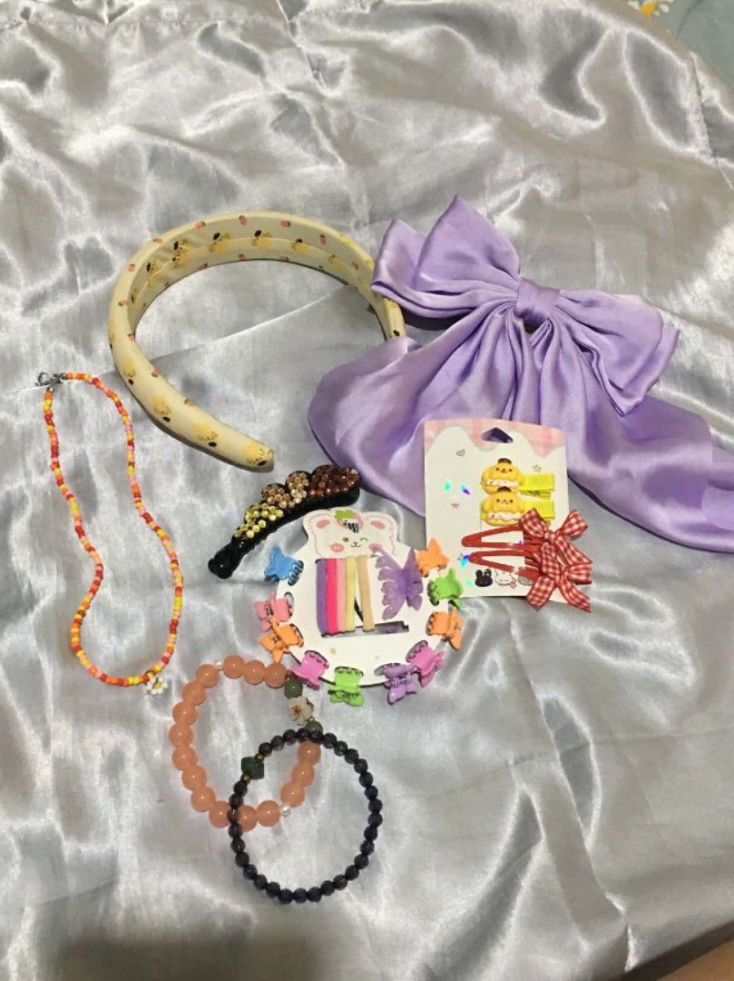kikay/girly accessories set bundle (Category: Hair Accessories) located in Cabuyao City. Submitted by 4everblooms (Listing ID 1439765180, Image 1). Description: Sold as bundles ♡ Hair accessories set (2nd picture) = 145 php ♡ Beaded necklace and bracelets set (3rd picture) = 300 php (all brand new) mop: gcash only mod: jnt/ meet-up in nearby areas 🖇 dm me for more details.