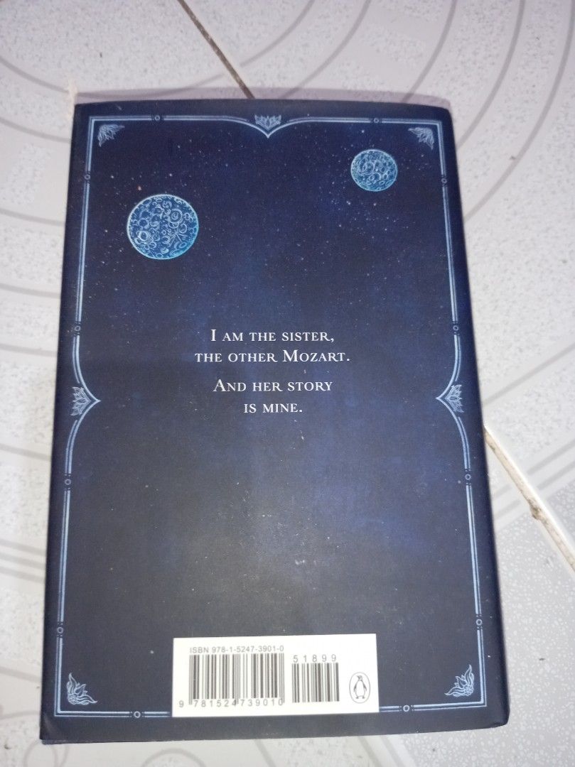 Kingdom of the Back (Category: Storybooks) located in Dipolog. Submitted by herlym3a (Listing ID 1439797290, Image 3). Description: - "The Kingdom of Back" by Marie Lu - Fiction book - Features a striking cover design - Ideal for fans of fantasy and historical fiction MOD : LBC COD MOP : Gcash .