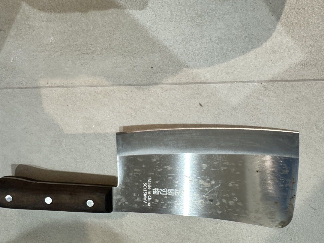 Knife462858013335900161