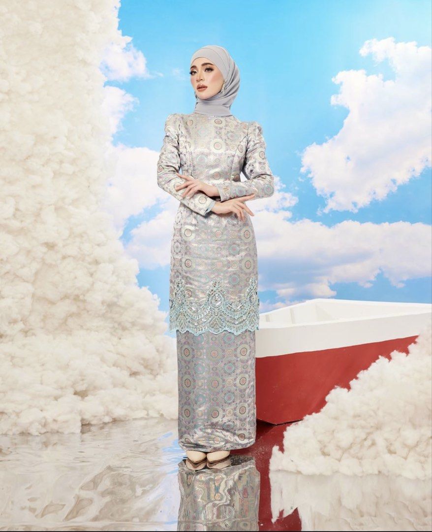 Leeyana Rahman- Davinna Mini Kurung (Category: Baju Kurung & sets) located in Kuala Terengganu. Submitted by shahaida89.1 (Listing ID 1439727766, Image 1). Description: 🌷Leeyana Rahman 🌷Size S 🌷Used once 🌷Like new.