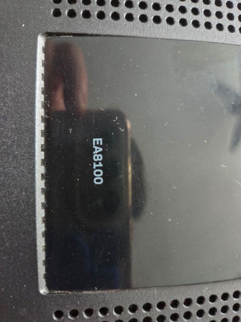 Linksys EA8100 Wireless Router462693454955816963