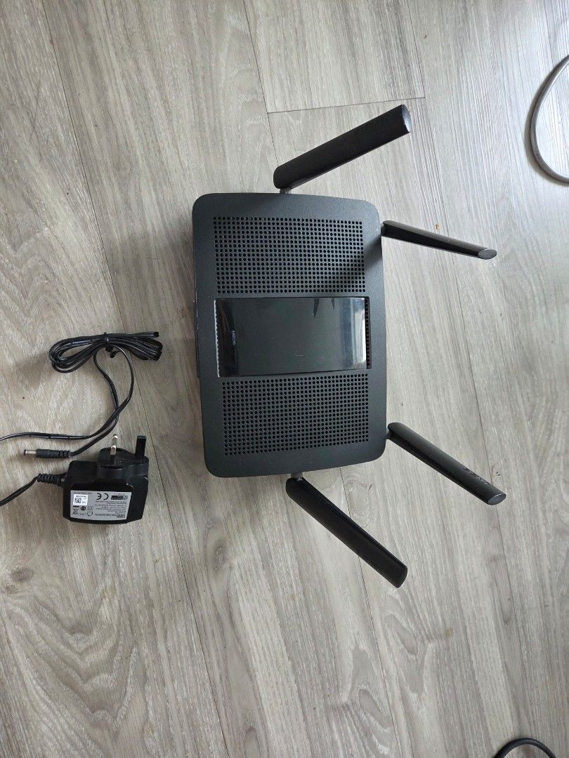 Linksys EA8100 Wireless Router462693454955816961