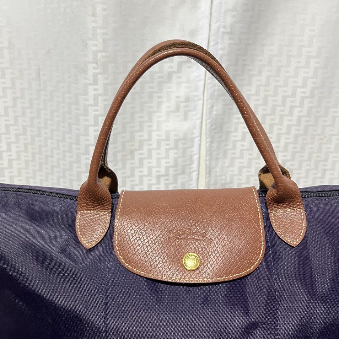 Longchamp le pliage Purple Tote Bag (Category: Announcements) located in Taguig. Submitted by selectthebest (Listing ID 1439691611, Image 3). Description: Longchamp le pliage Purple Tote Bag Authentic Excellent Condition No Issue Taguig City Location Pm Me📩.