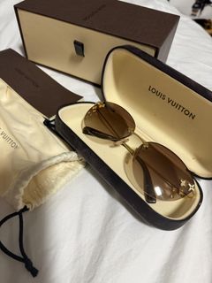 (Category: ) located in . Submitted by wardrobestyleupyourlife (Listing ID 1439749493, Image 1). Description: .