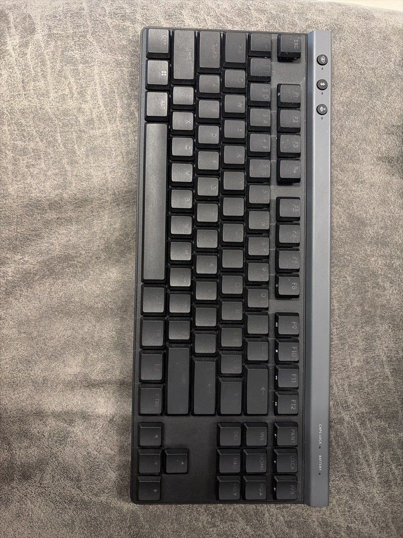Mechanical Keyboard - Black463044377418803200